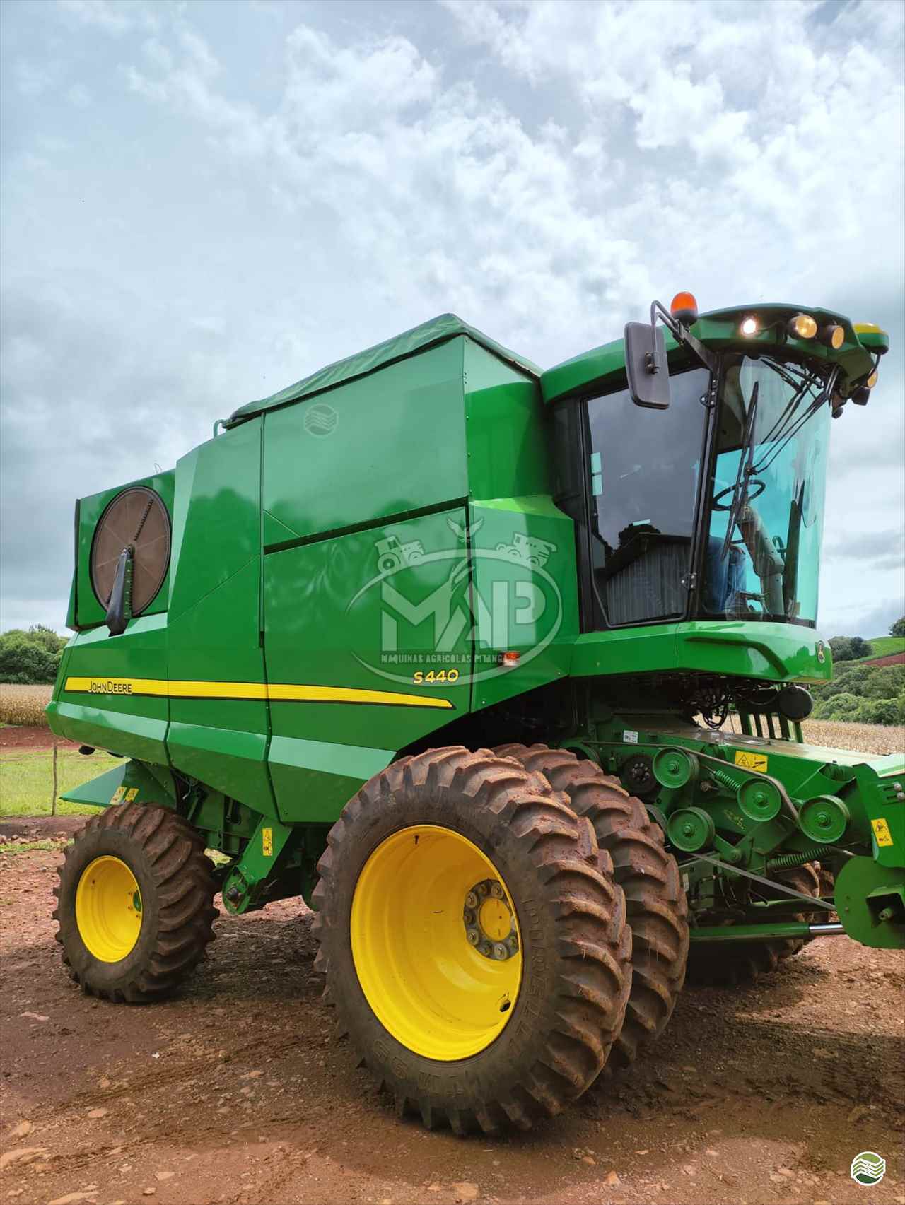 COLHEITADEIRA JOHN DEERE JOHN DEERE S440 Máquinas Agrícolas Pitanga PITANGA PARANÁ PR